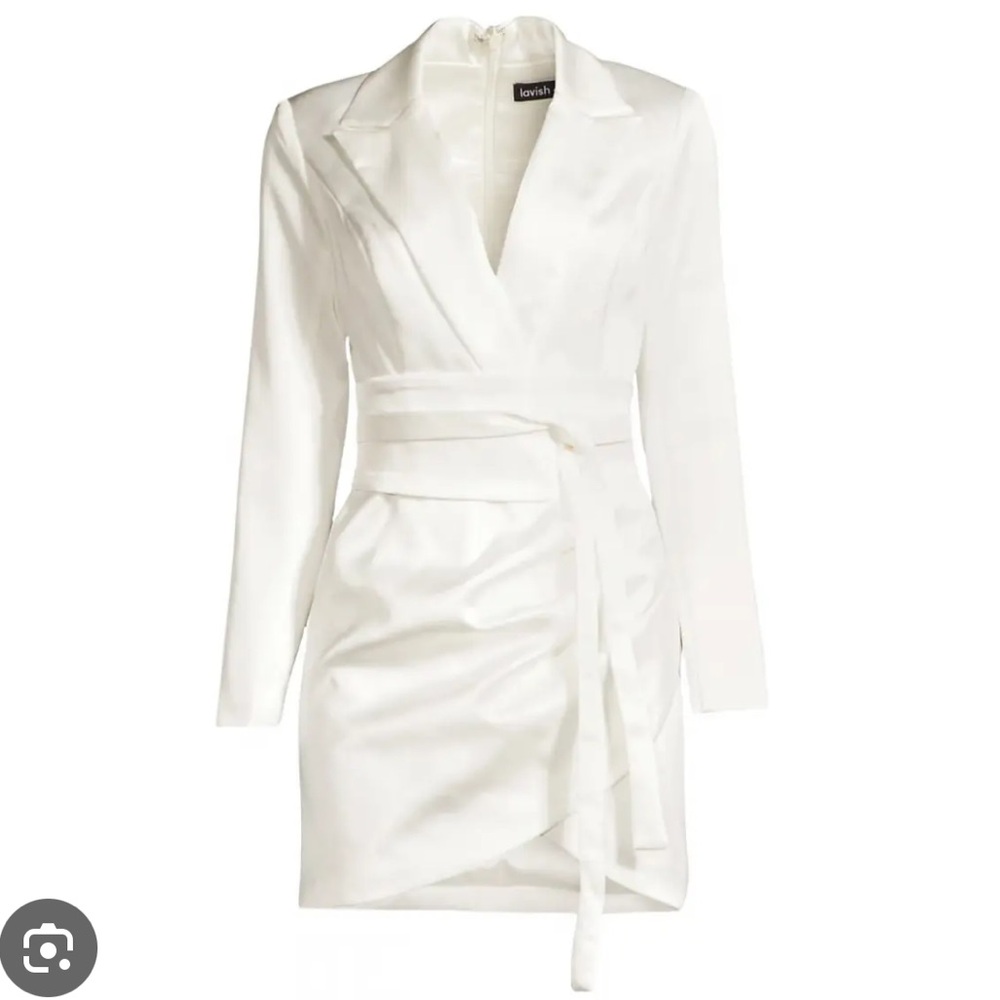 Lavish Alice blazer dress. Only used two times,I received so many complements
